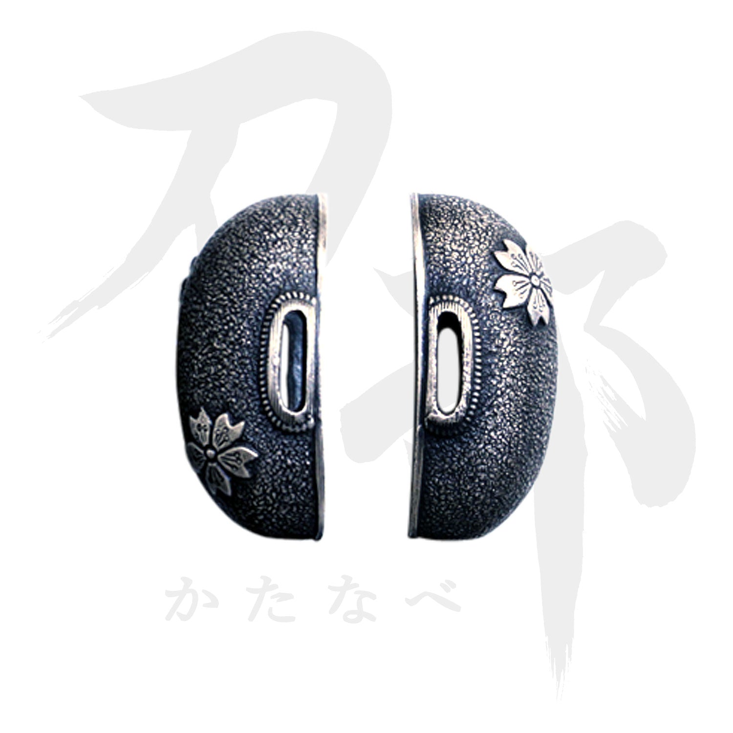 真鍮地 桜肥後図縁頭｜現代物金具の販売 刀部 かたなべ – 刀部