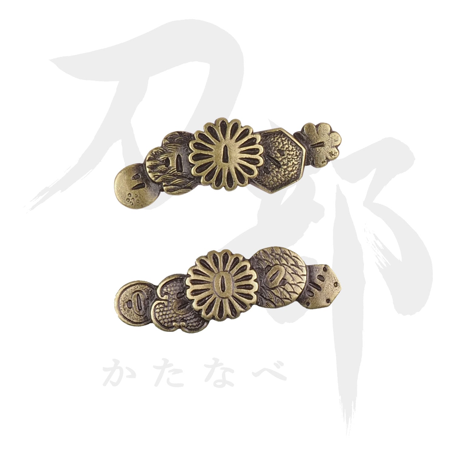 真鍮地 鐔散図目貫｜現代物金具の販売 刀部 かたなべ – 刀部オンライン